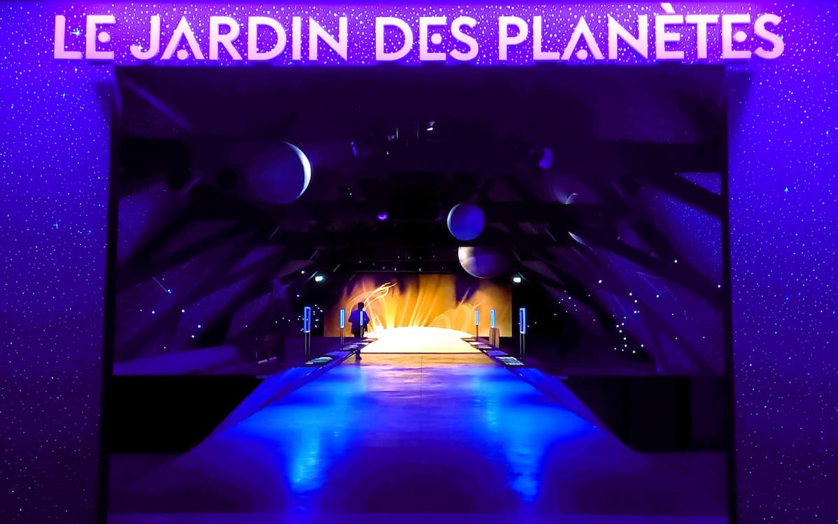 Espace-sciences-Morlaix-jardin-planetes.jpg